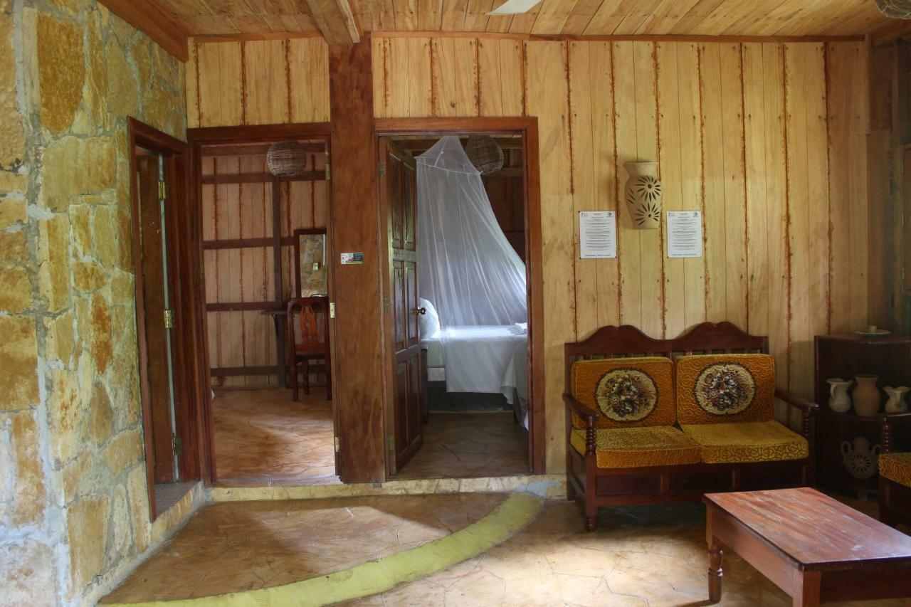 Hotel Nueva Alianza Frontera Corozal Экстерьер фото
